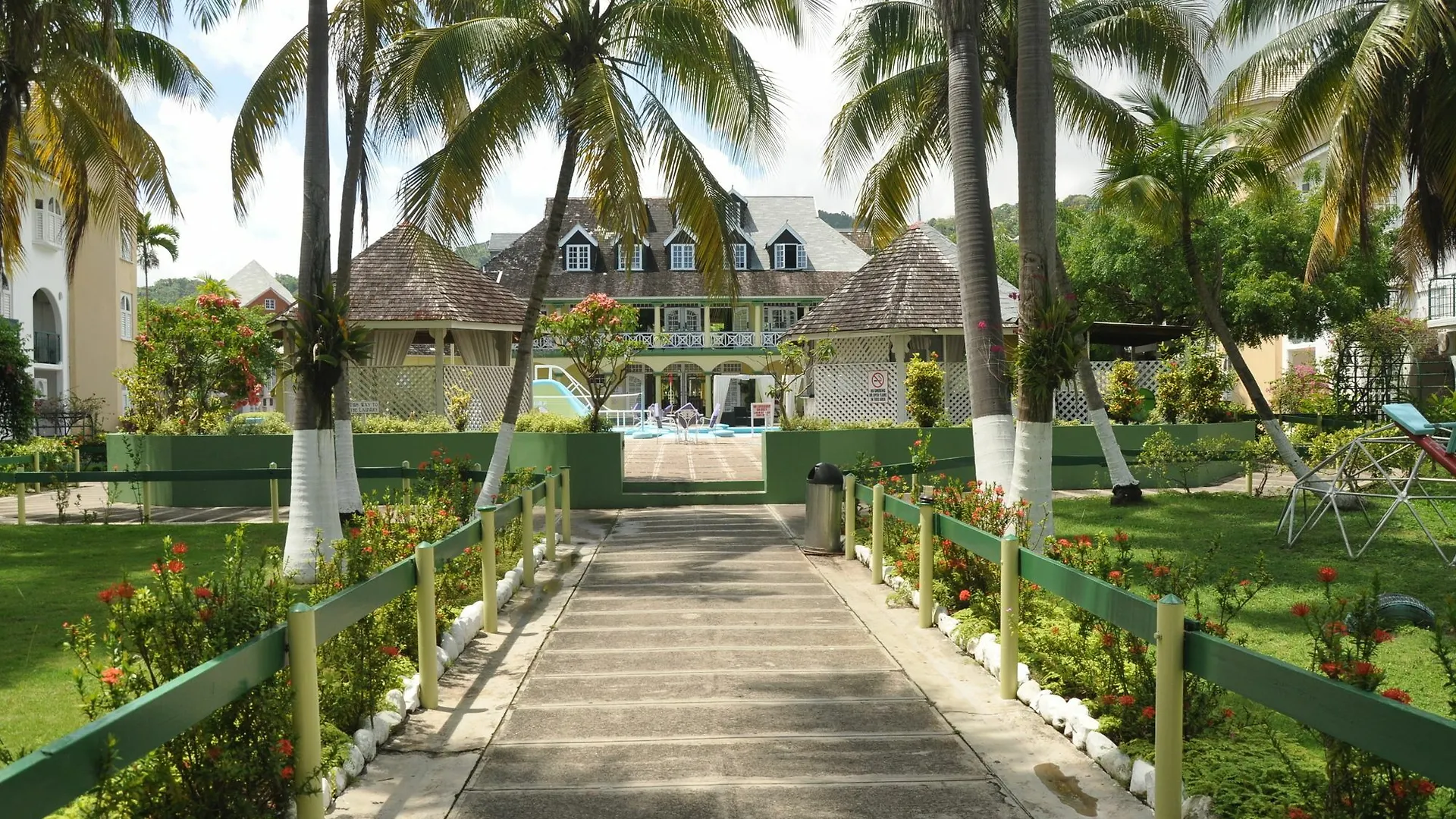 Ocho Rios Sandcastles Resort On The Beach 1 Bedroom Apartment On The Beach 0*, Ocho Rios