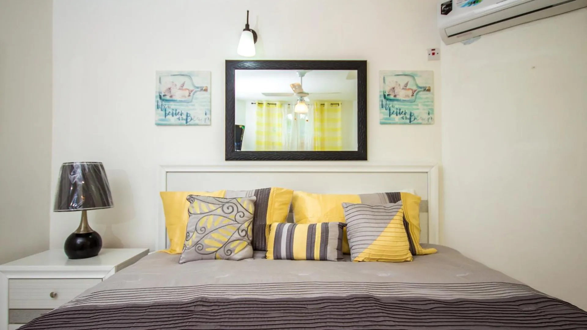 Ocho Rios Sandcastles Resort On The Beach 1 Bedroom Apartment On The Beach